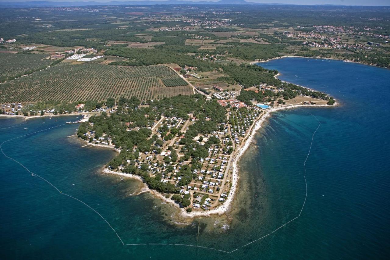 Eurocamp Mobile Homes At Fkk Naturist Campsite Ulika Porec Luaran gambar