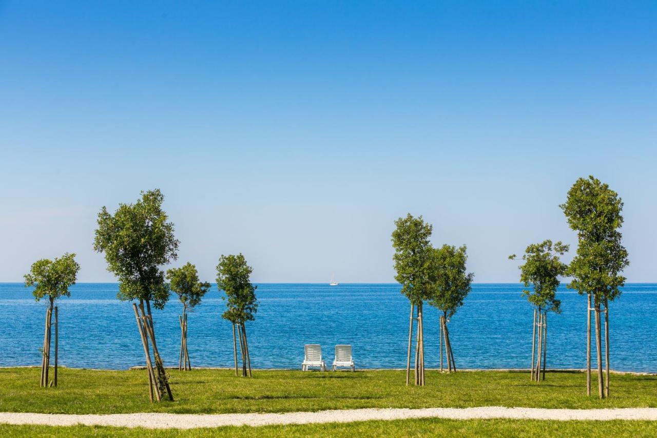 Eurocamp Mobile Homes At Fkk Naturist Campsite Ulika Porec Luaran gambar