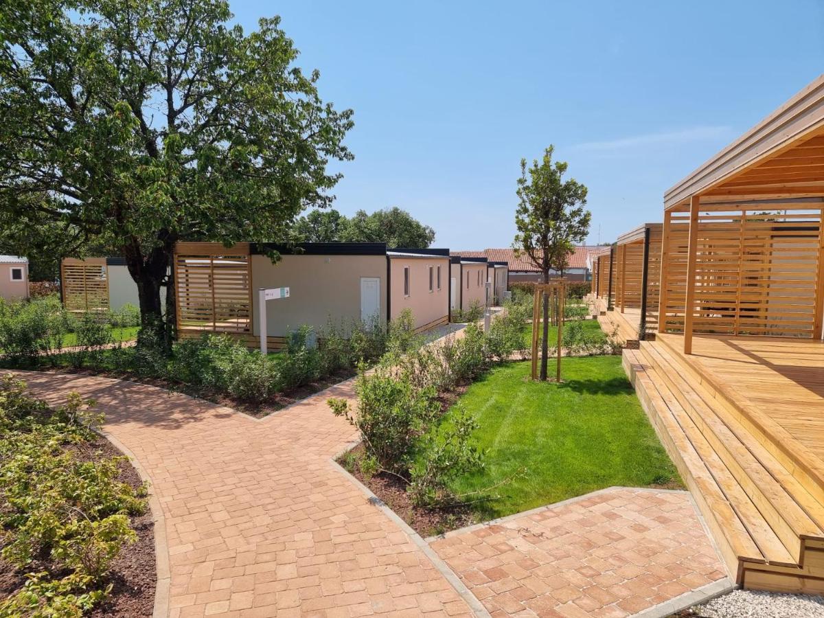 Eurocamp Mobile Homes At Fkk Naturist Campsite Ulika Porec Luaran gambar